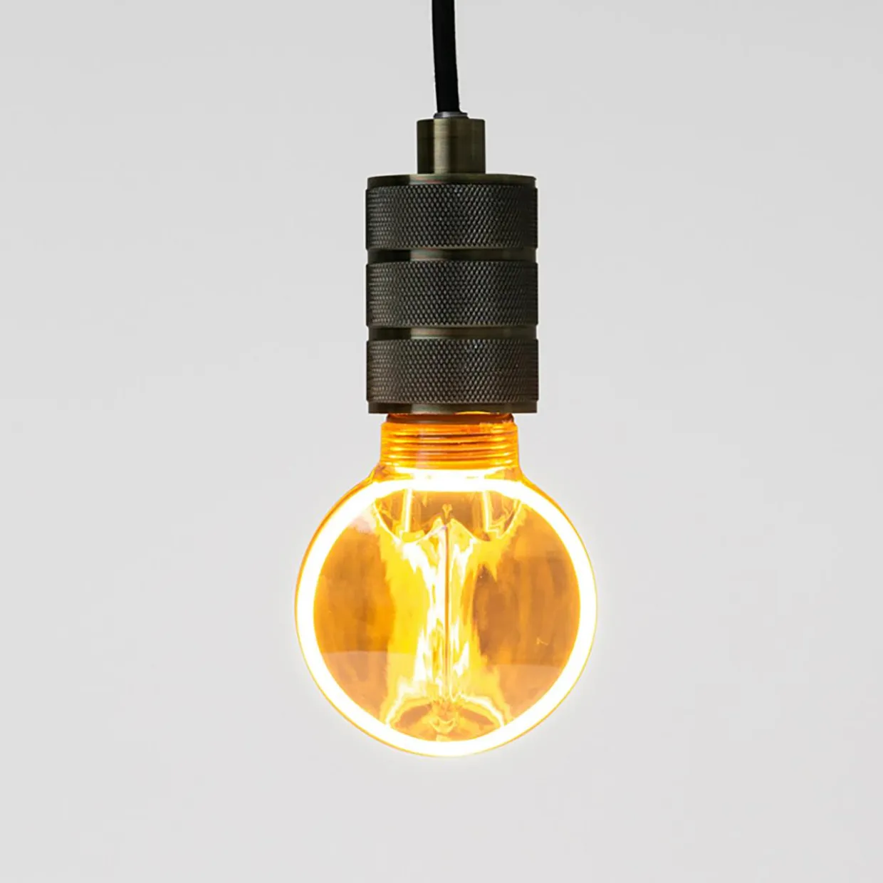 Żarówka LED G80 SERIA ZERO E27 4W AMBER barwa ciepła SZ61039