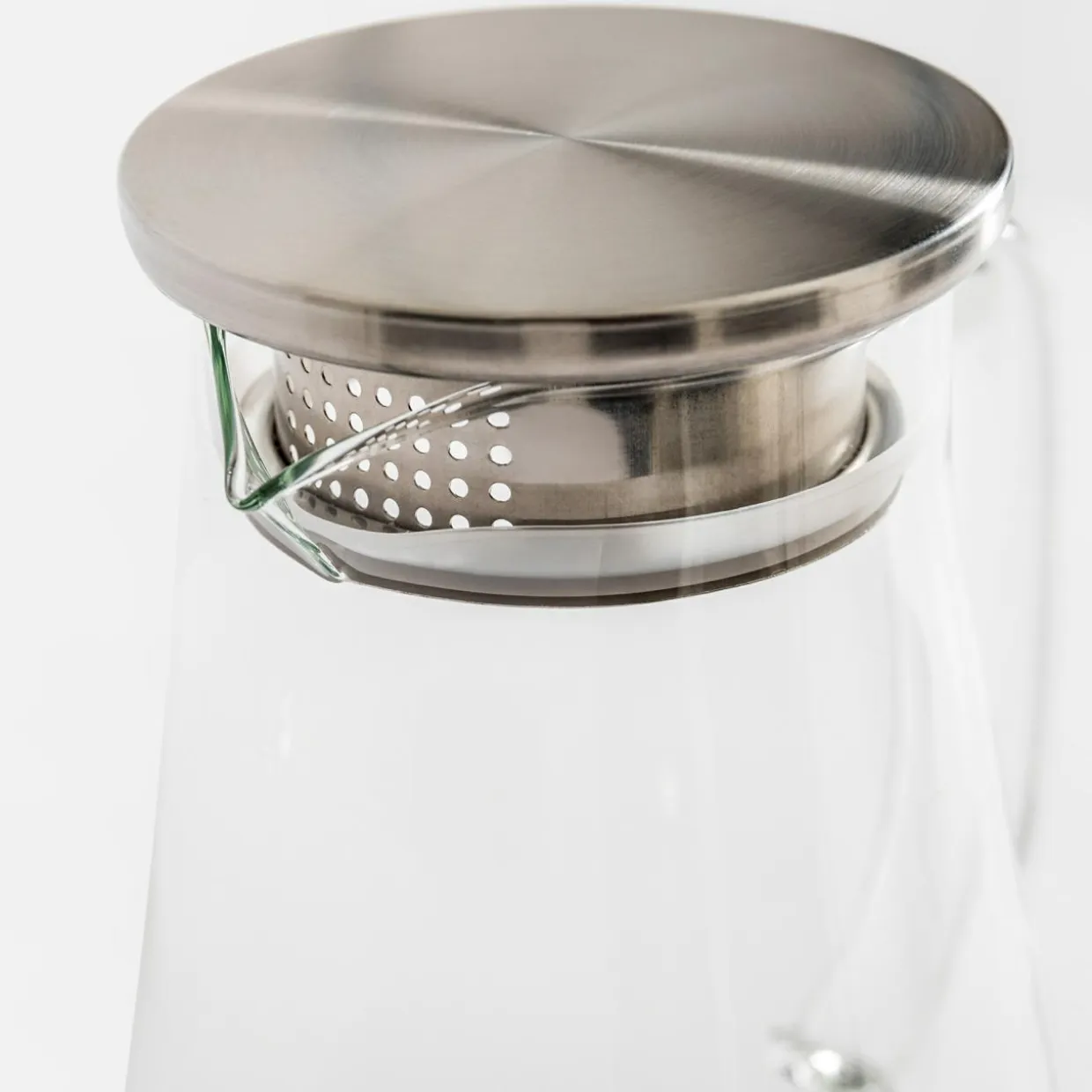 Dzbanek szklany z pokrywką 1,7 L