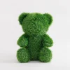 Figurka do ogrodu, miś, sztuczna trawa, 50 cm