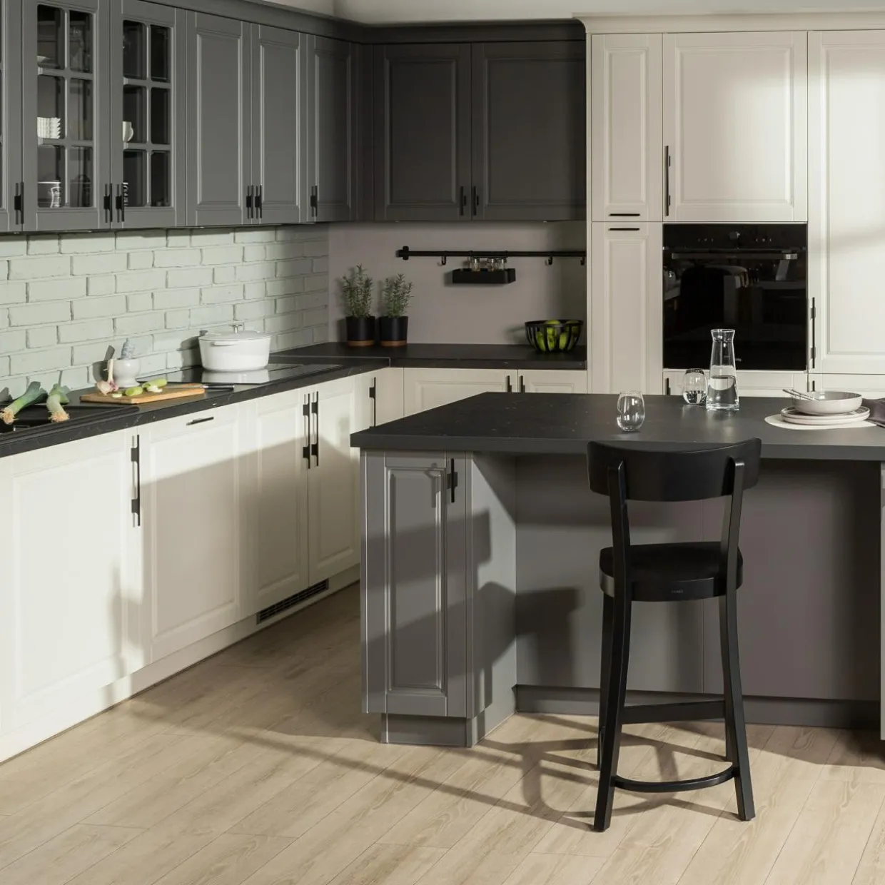 Front drzwi HAMPTON 45x76,5 cm onyx szary