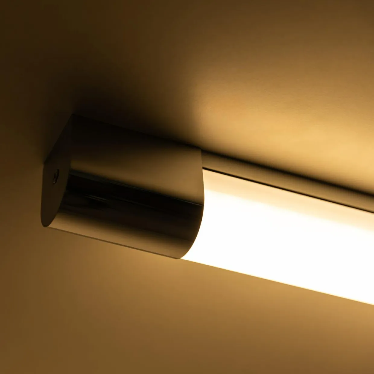 Kinkiet łazienkowy LED IP44 chrom PARKS 60,2 cm