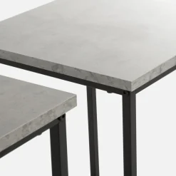 Komplet 2 metalowych stolików