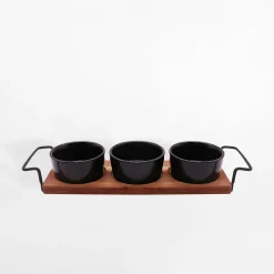 Komplet 3 miseczek na akacjowej tacy