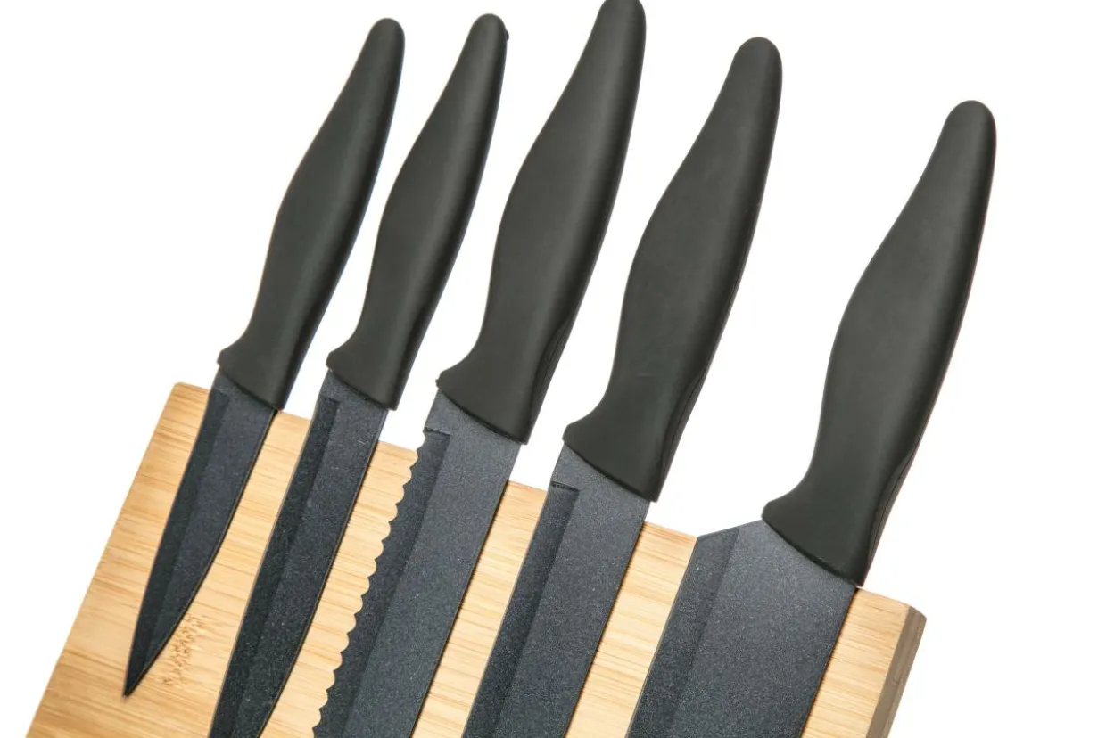 Komplet 5 noży na bloku magnetycznym