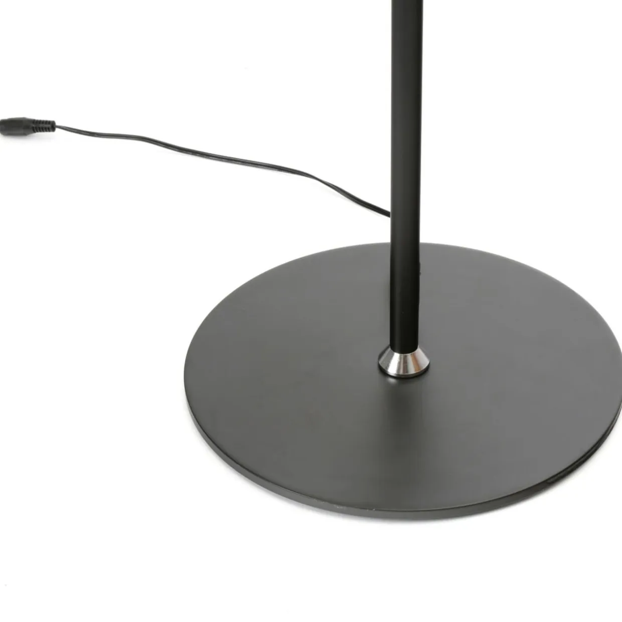 Lampa podłogowa LED czarna ze sterowaniem manualnym i na pilota