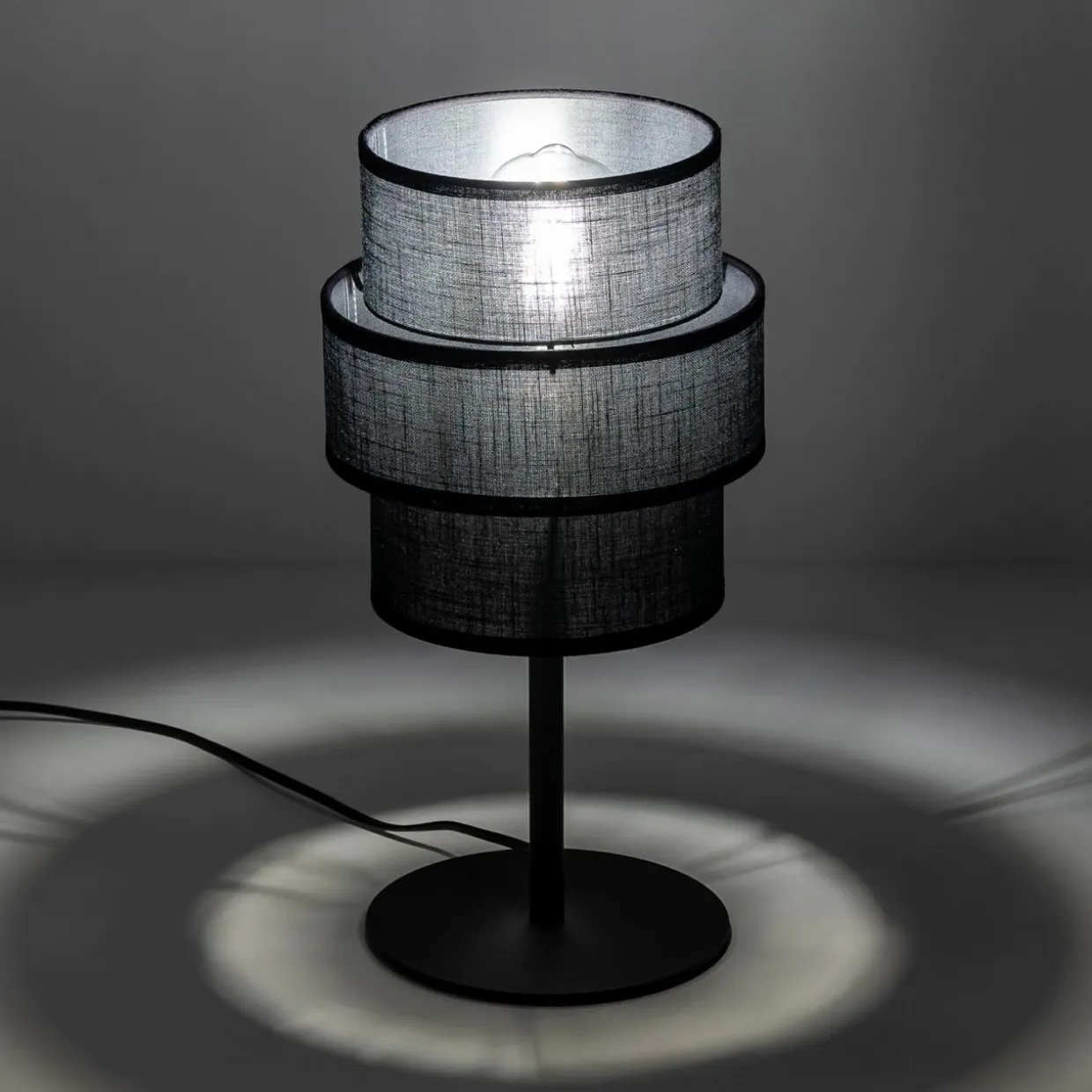 Lampa stołowa abażur czarny CALISTO