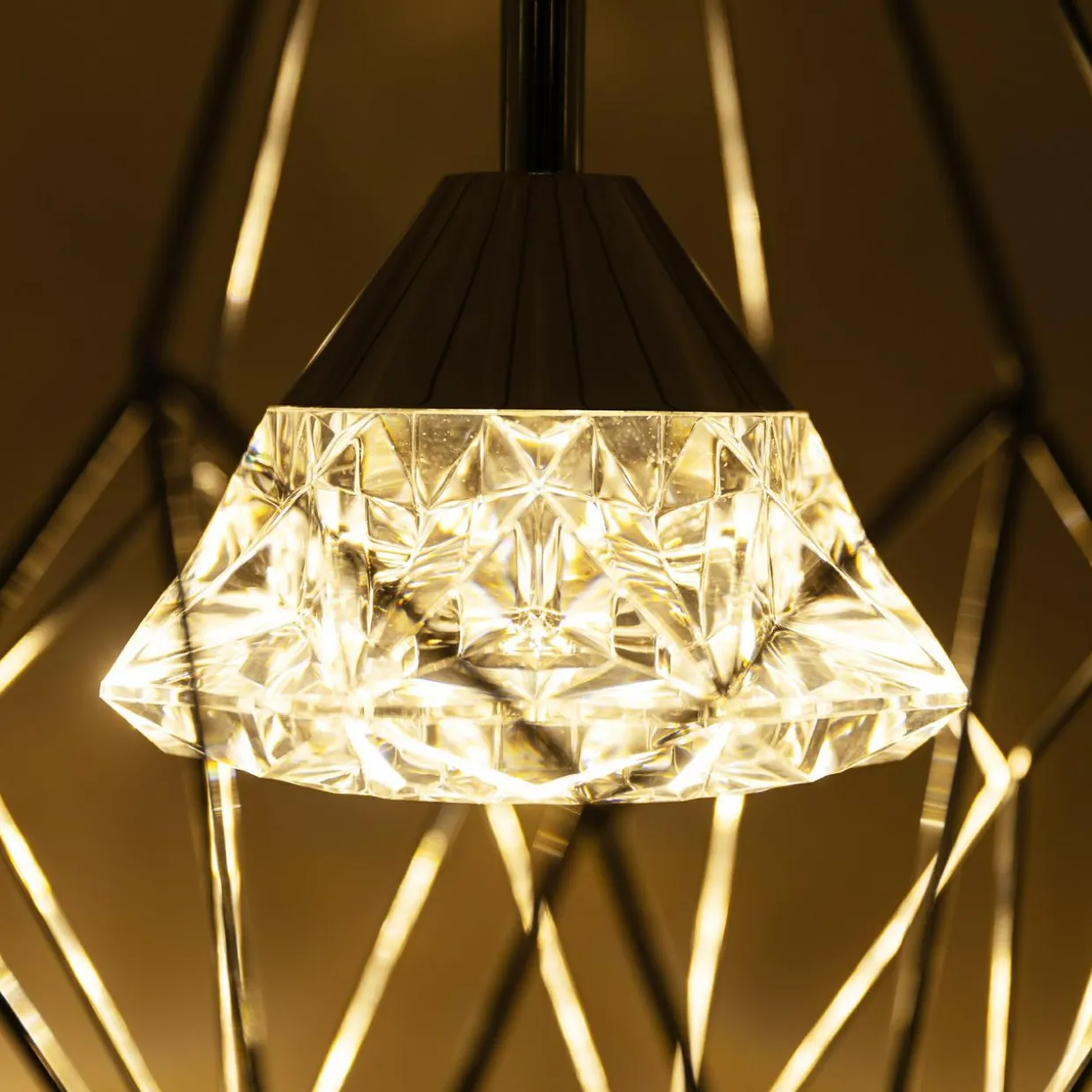 Lampa wisząca chrom AMY