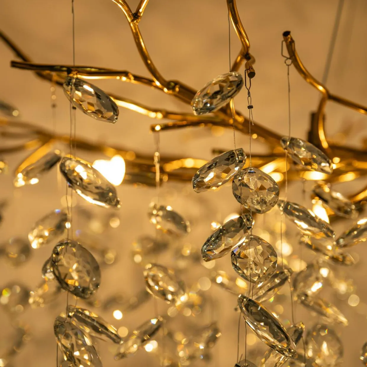 Lampa wisząca glamour złota CINDY fi100 cm