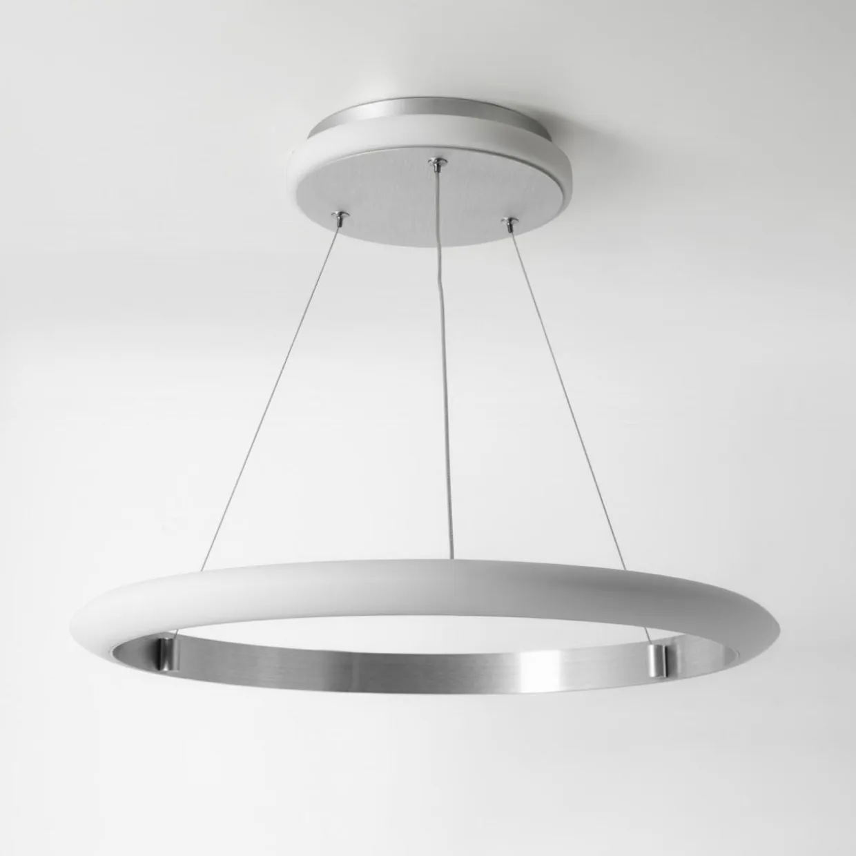 Lampa wisząca pierścieniowa LED NEWA