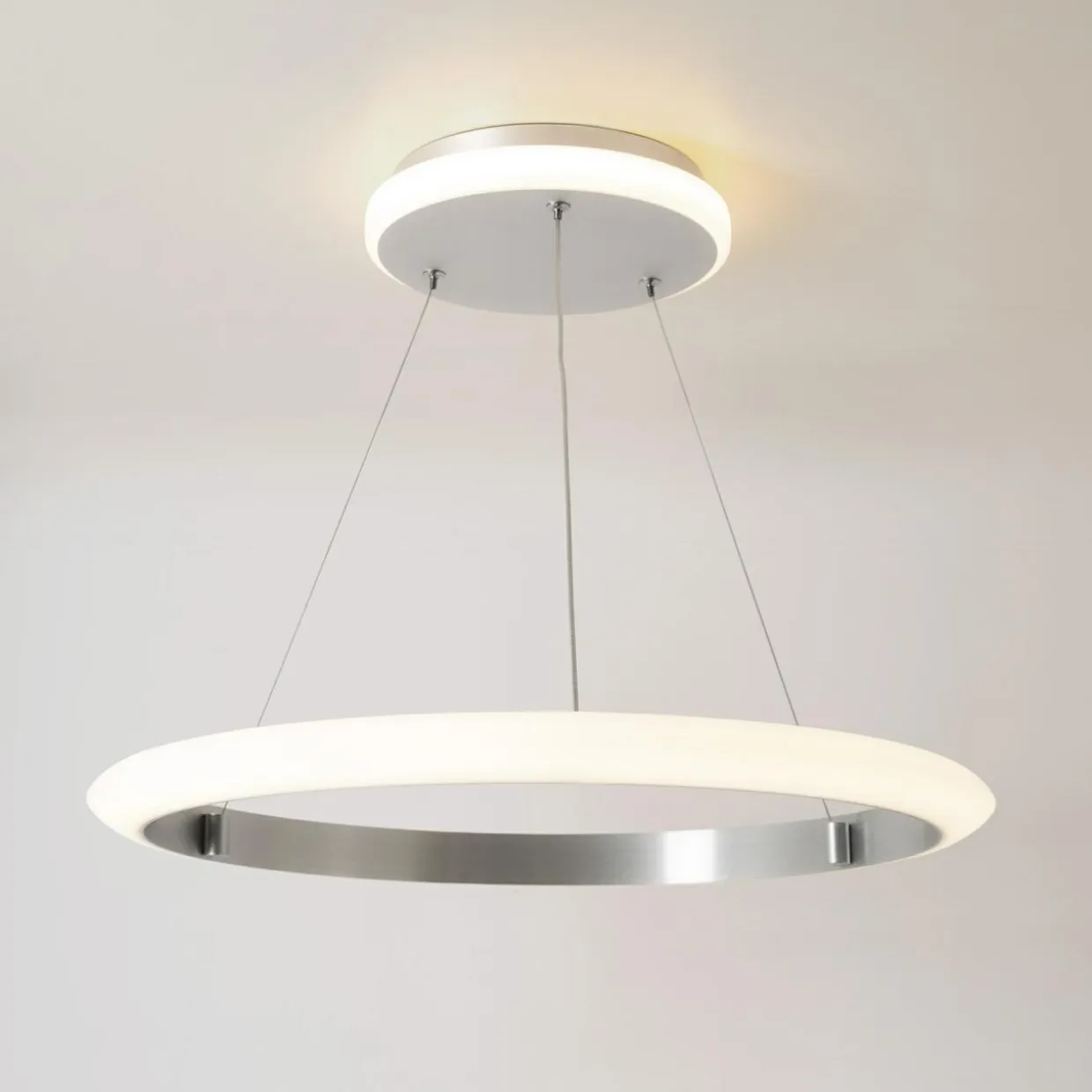 Lampa wisząca pierścieniowa LED NEWA