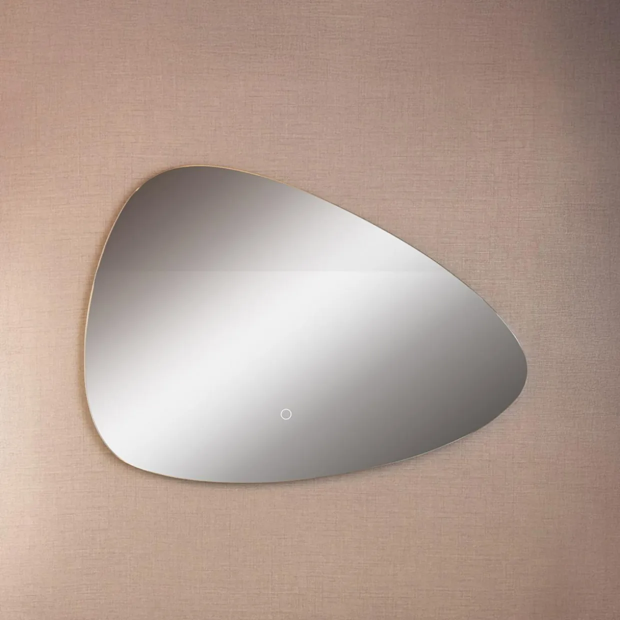 Lustro łazienkowe LED nieregularny kształt 50x70 cm