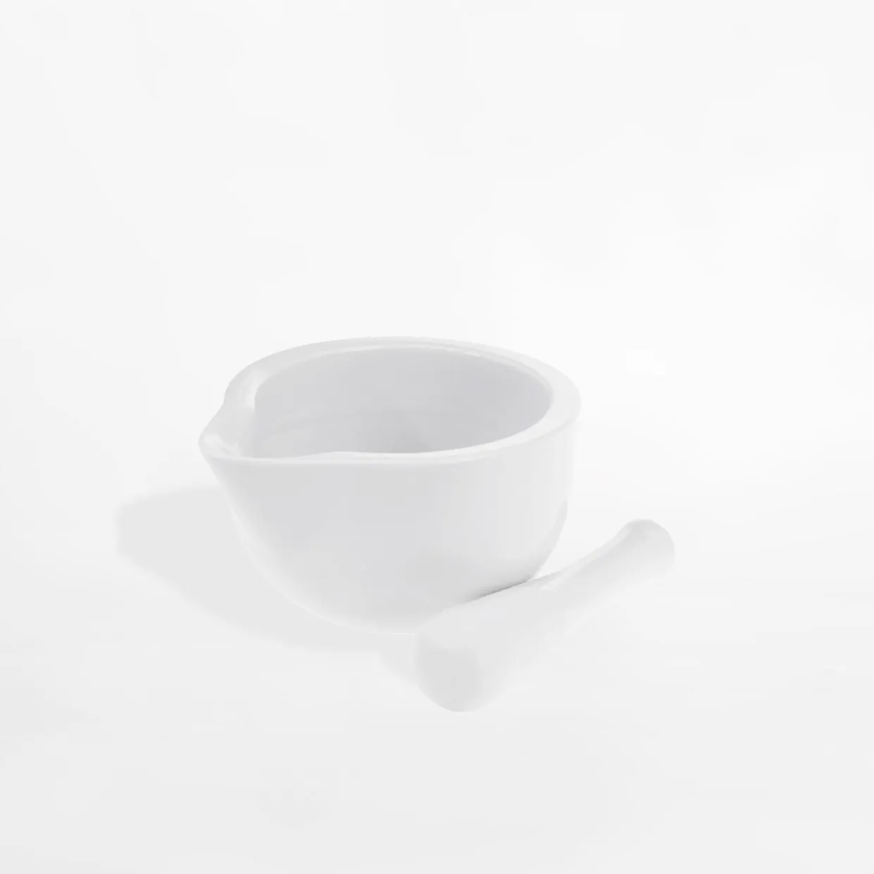 Moździerz porcelanowy z tłuczkiem