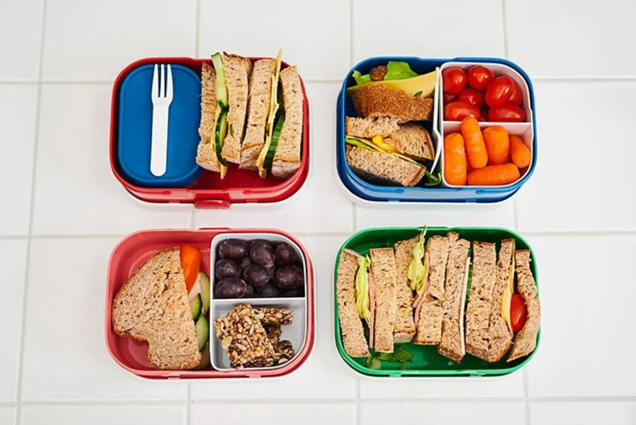 Śniadaniówka lunchbox z przegródkami dla dzieci L.O.L. SURPRISE