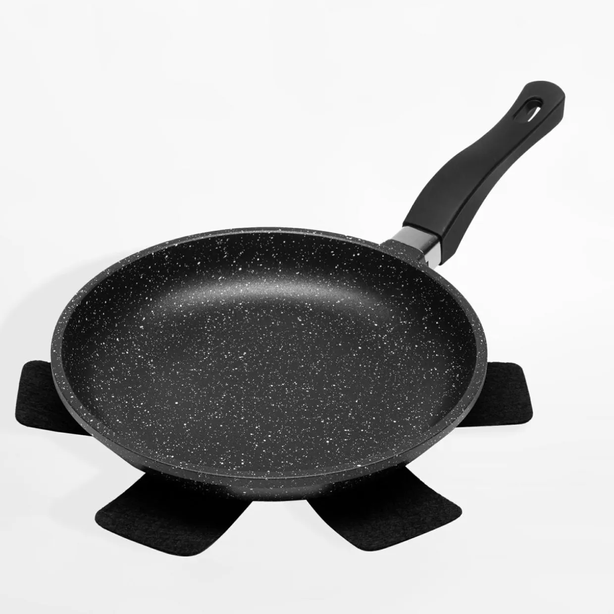 Patelnia aluminiowa STARKE PRO 20 cm + podkładka