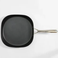Patelnia na indukcję biała QUADRATO 30 cm