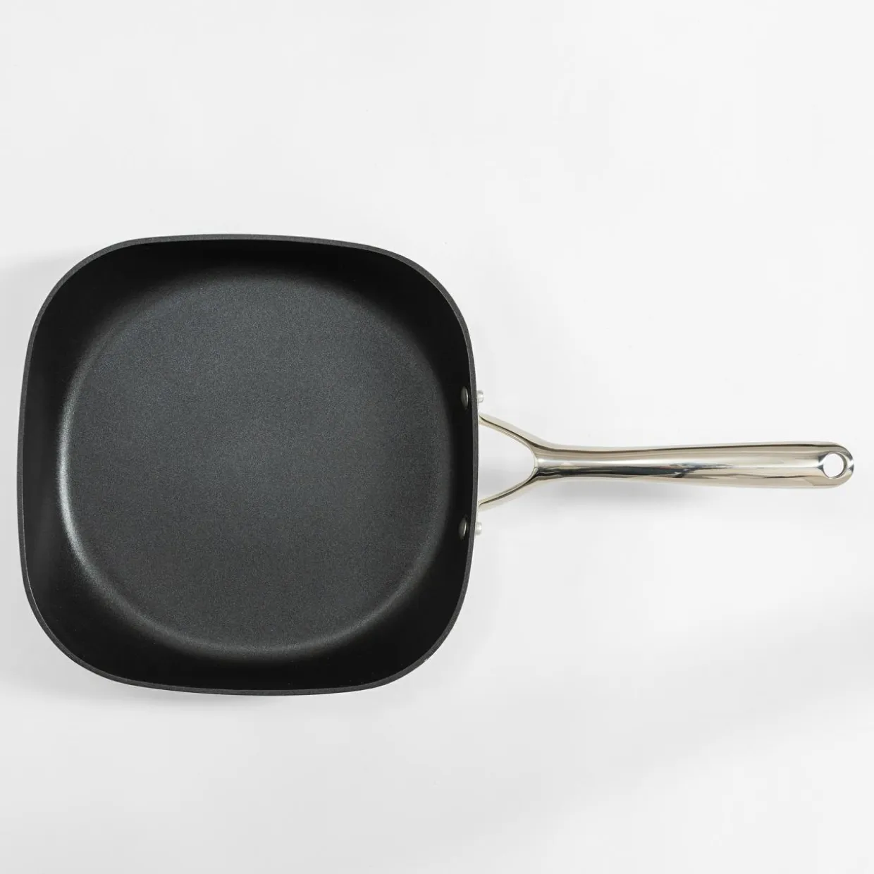 Patelnia na indukcję biała QUADRATO 26 cm