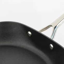 Patelnia na indukcję czarna QUADRATO 26 cm