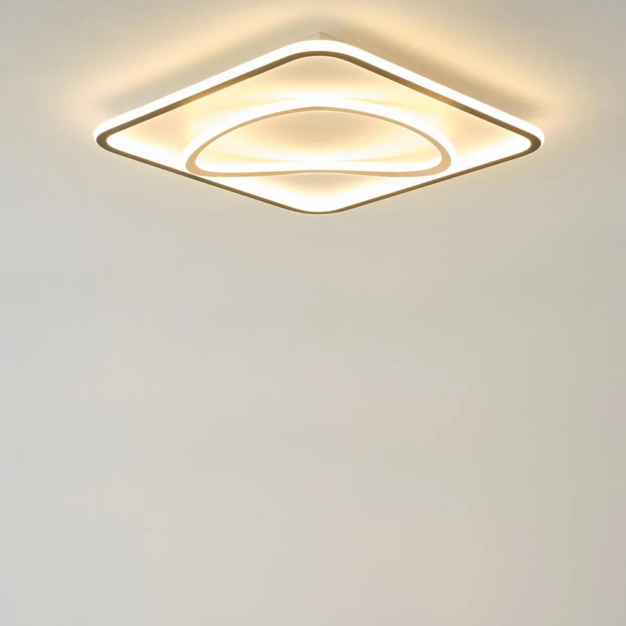 Plafon LED kwadratowy czarno-złoty LENS 50x50 cm