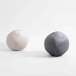 Poduszka dekoracyjna kula szara SPHERE 27 cm