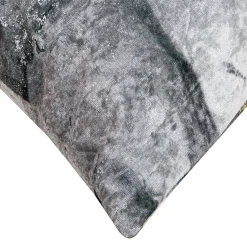 Poduszka dekoracyjna szara GEODY CRUSH 45x45 cm