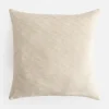 Poszewka dekoracyjna kremowa MERCY 45x45 cm