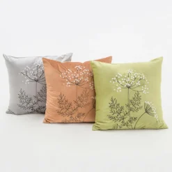 Poszewka welurowa z haftem jasnoszara ANISE 45x45 cm