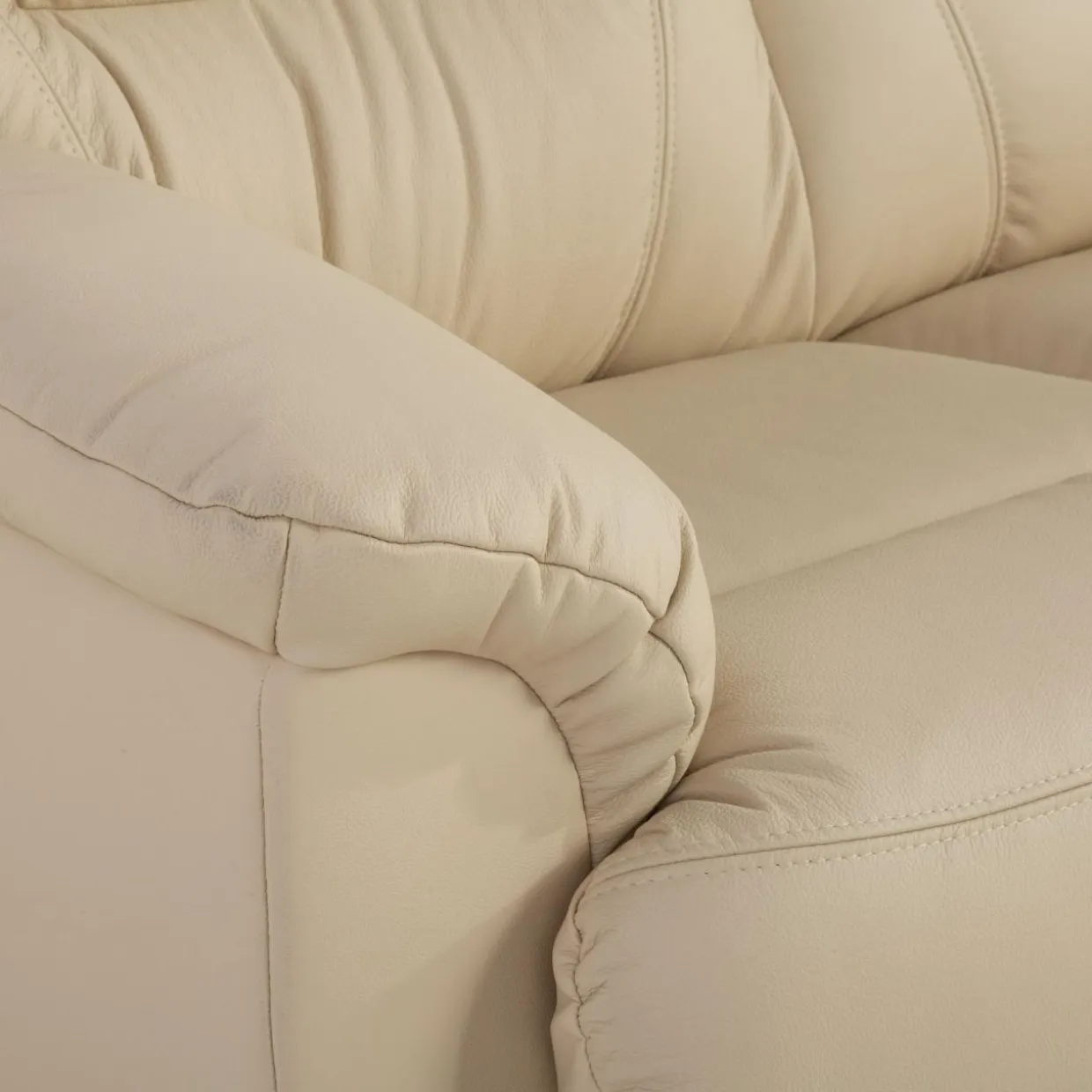 Sofa rozkładana kremowa CARMEL