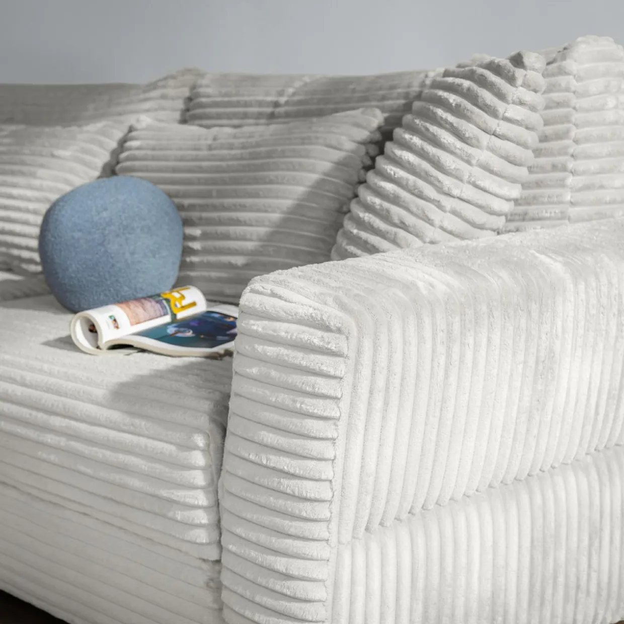 Sofa rozkładana 4-osobowa NOEMI kremowy