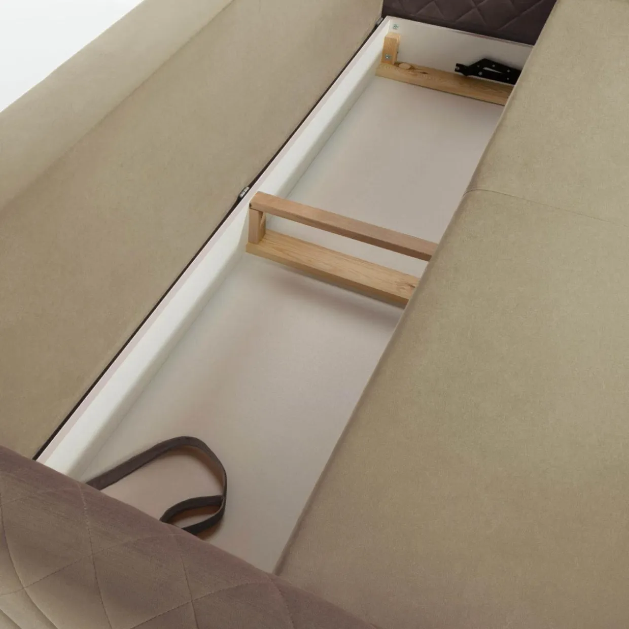 Sofa welurowa beżowa ROMA