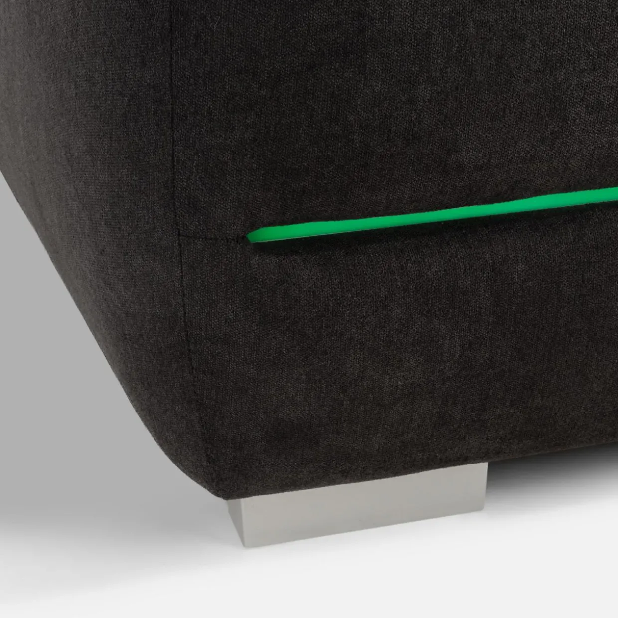 Sofa z listwą led czarna TEKLA