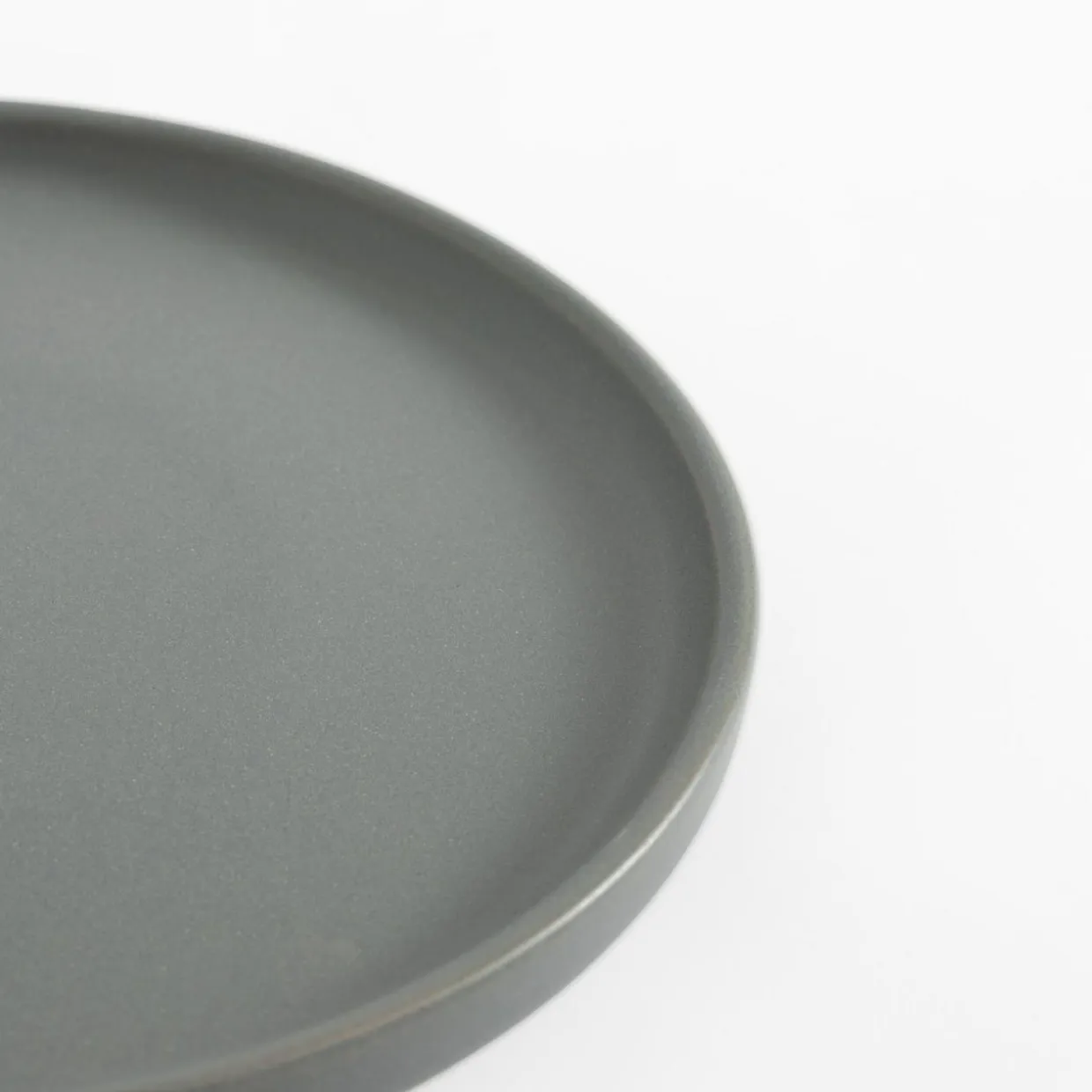 Talerz deserowy szary MATTE 20 cm