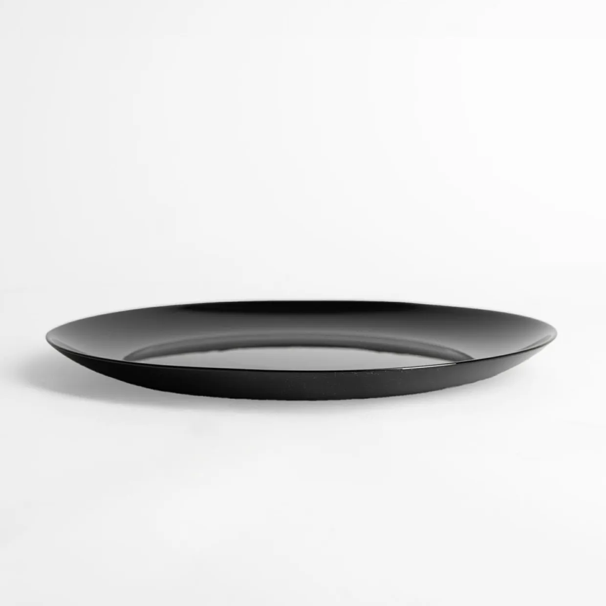 Talerz obiadowy czarny NOIR 26,6 cm