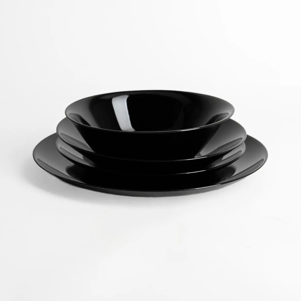 Talerz obiadowy czarny NOIR 26,6 cm