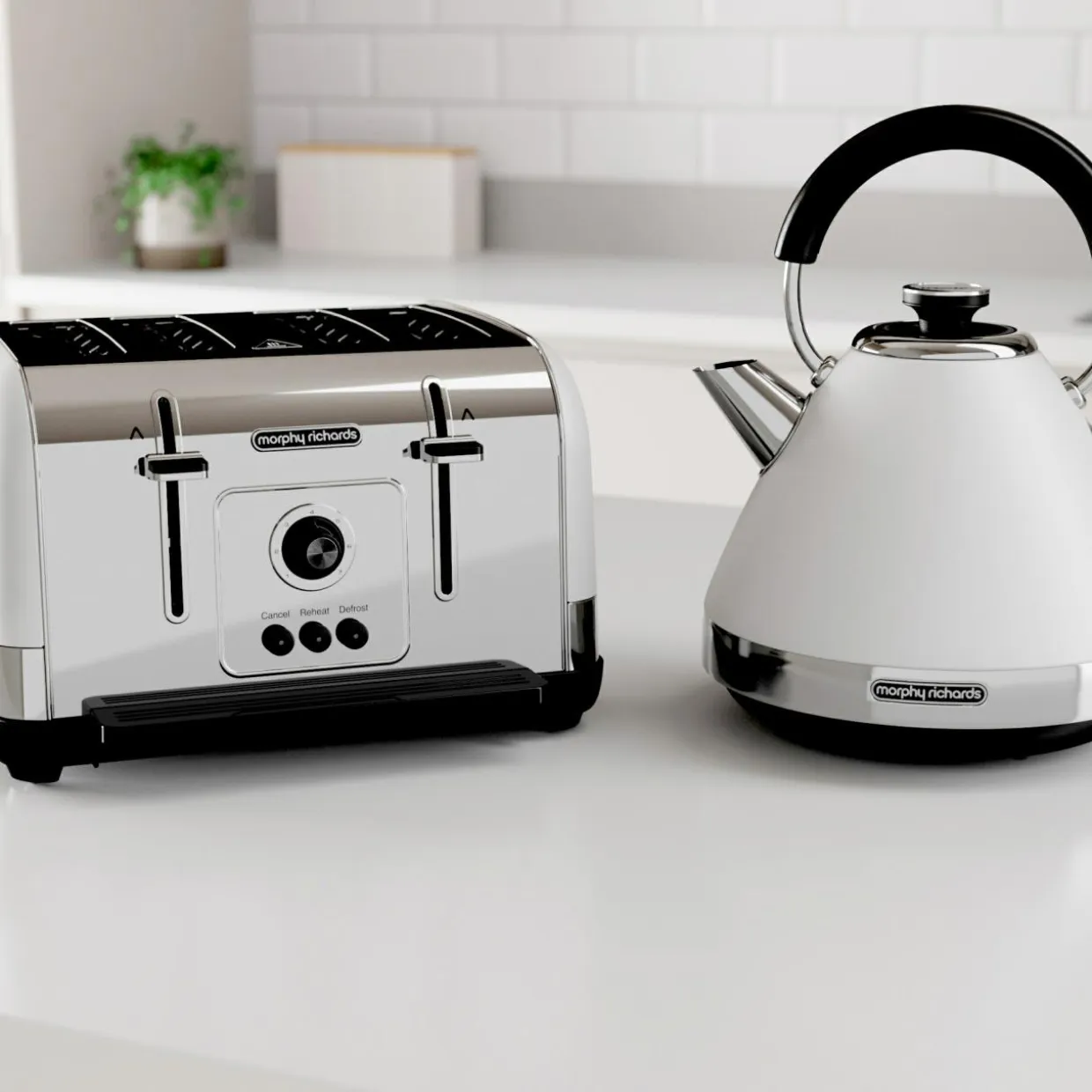 Toster na 4 kromki MORPHY RICHARDS biały VENTURE