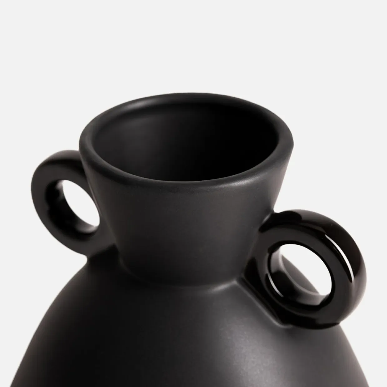 Wazon ceramiczny czarny 15 cm