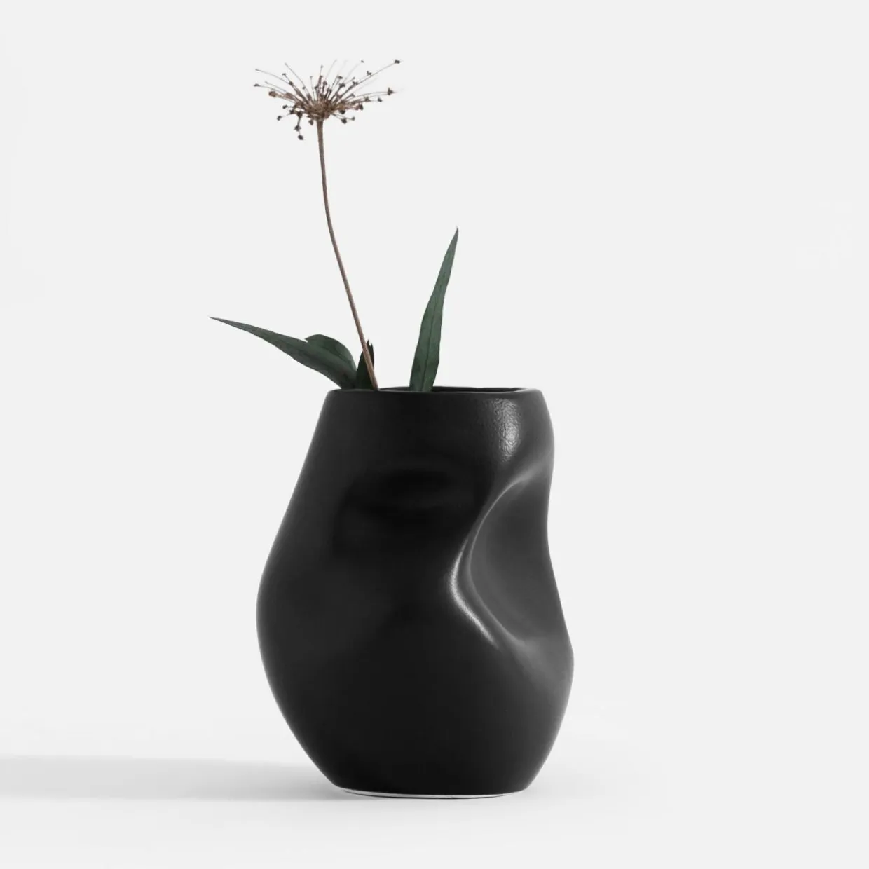 Wazon nowoczesny czarny 15 cm