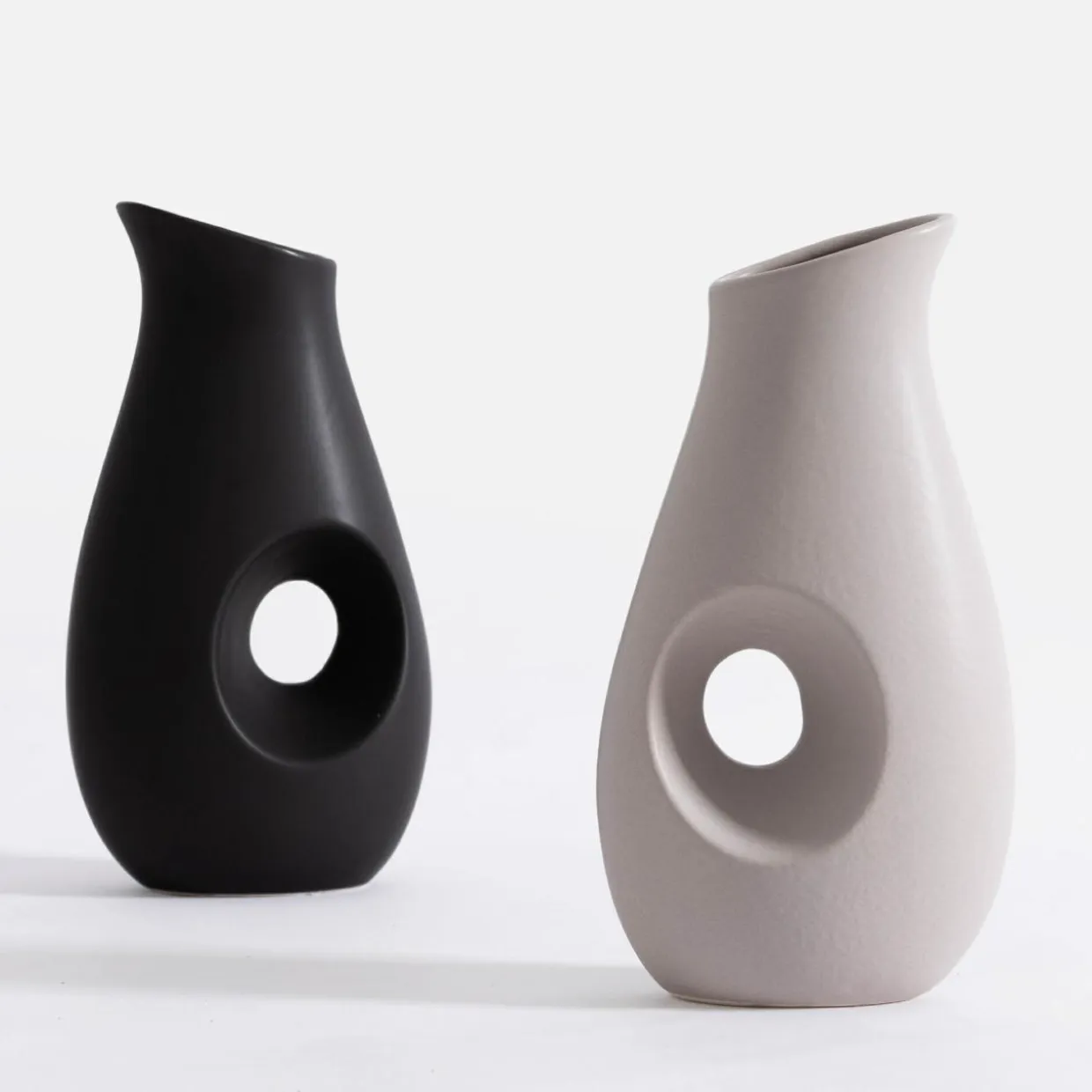 Wazon nowoczesny szary 24,5 cm