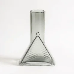 Wazon szklany geometryczny szary 23 cm