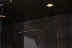 Witryna z oświetleniem LED PLATINUM