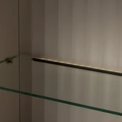 Witryna z oświetleniem niska MADERA prawa