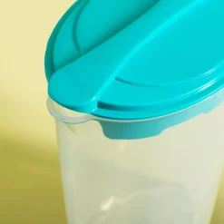 Zestaw dzbanek plastikowy i 4 kubki zielone